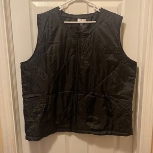 NWOT Socialite Plus Vest